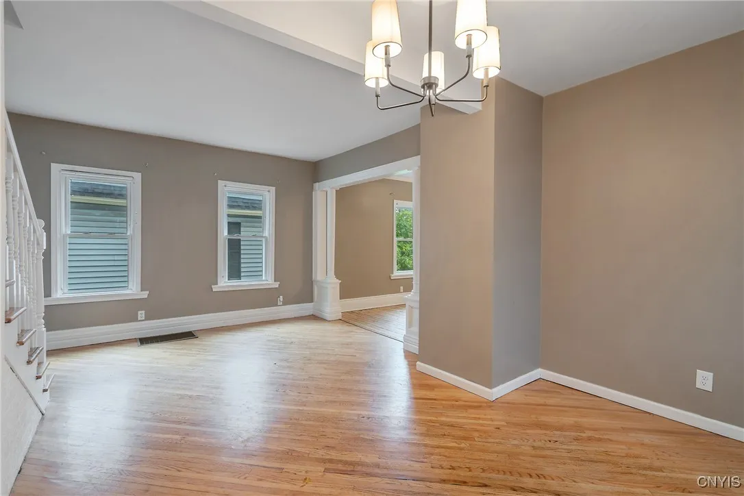 209 Boyden Street, Syracuse, New York 13203, Syracuse, New York 13203, 3 Bedrooms Bedrooms, 9 Rooms Rooms,1 BathroomBathrooms,Residential,For Sale,209 Boyden Street, Syracuse, New York 13203,0,S1643489