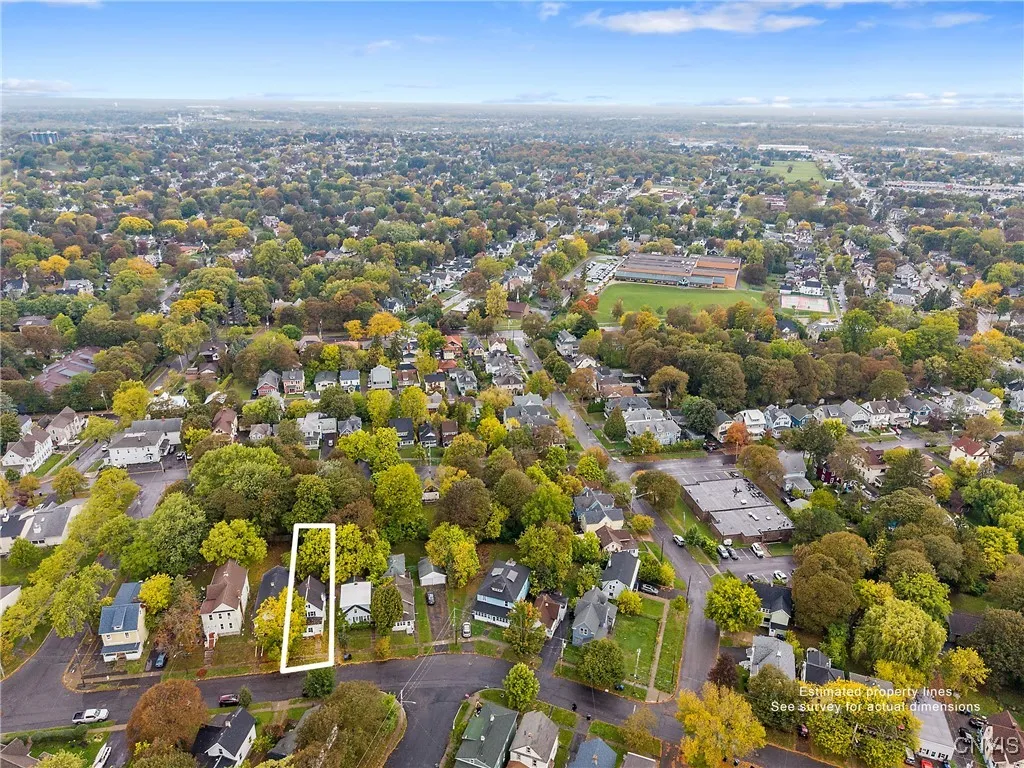 209 Boyden Street, Syracuse, New York 13203, Syracuse, New York 13203, 3 Bedrooms Bedrooms, 9 Rooms Rooms,1 BathroomBathrooms,Residential,For Sale,209 Boyden Street, Syracuse, New York 13203,0,S1643489
