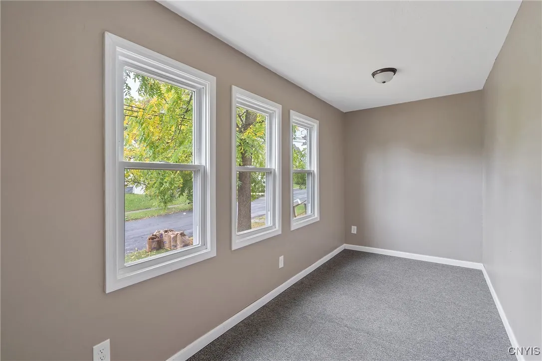 209 Boyden Street, Syracuse, New York 13203, Syracuse, New York 13203, 3 Bedrooms Bedrooms, 9 Rooms Rooms,1 BathroomBathrooms,Residential,For Sale,209 Boyden Street, Syracuse, New York 13203,0,S1643489