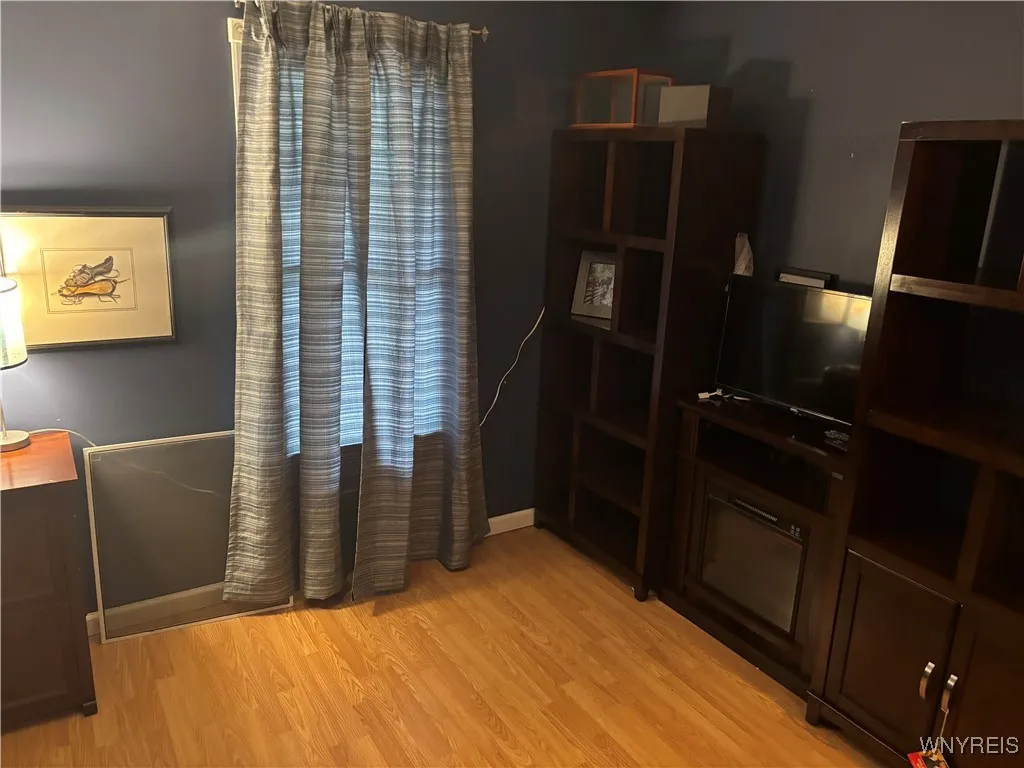 41 Charlotte Street, Lockport City, New York 14094, Lockport City, New York 14094, 2 Bedrooms Bedrooms, 4 Rooms Rooms,1 BathroomBathrooms,Residential,For Sale,41 Charlotte Street, Lockport City, New York 14094,0,B1643497