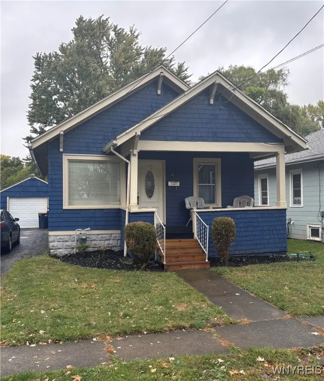 41 Charlotte Street, Lockport City, New York 14094, Lockport City, New York 14094, 2 Bedrooms Bedrooms, 4 Rooms Rooms,1 BathroomBathrooms,Residential,For Sale,41 Charlotte Street, Lockport City, New York 14094,0,B1643497