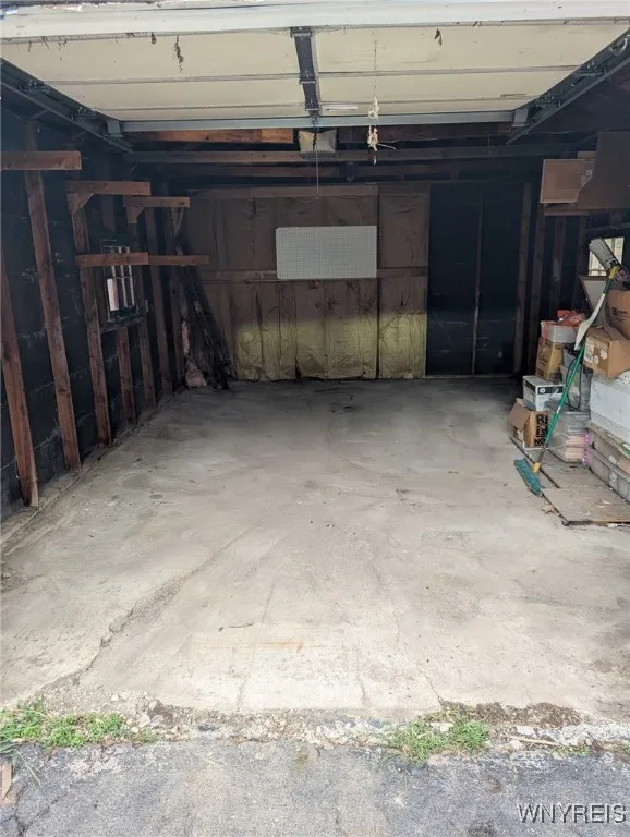 41 Charlotte Street, Lockport City, New York 14094, Lockport City, New York 14094, 2 Bedrooms Bedrooms, 4 Rooms Rooms,1 BathroomBathrooms,Residential,For Sale,41 Charlotte Street, Lockport City, New York 14094,0,B1643497