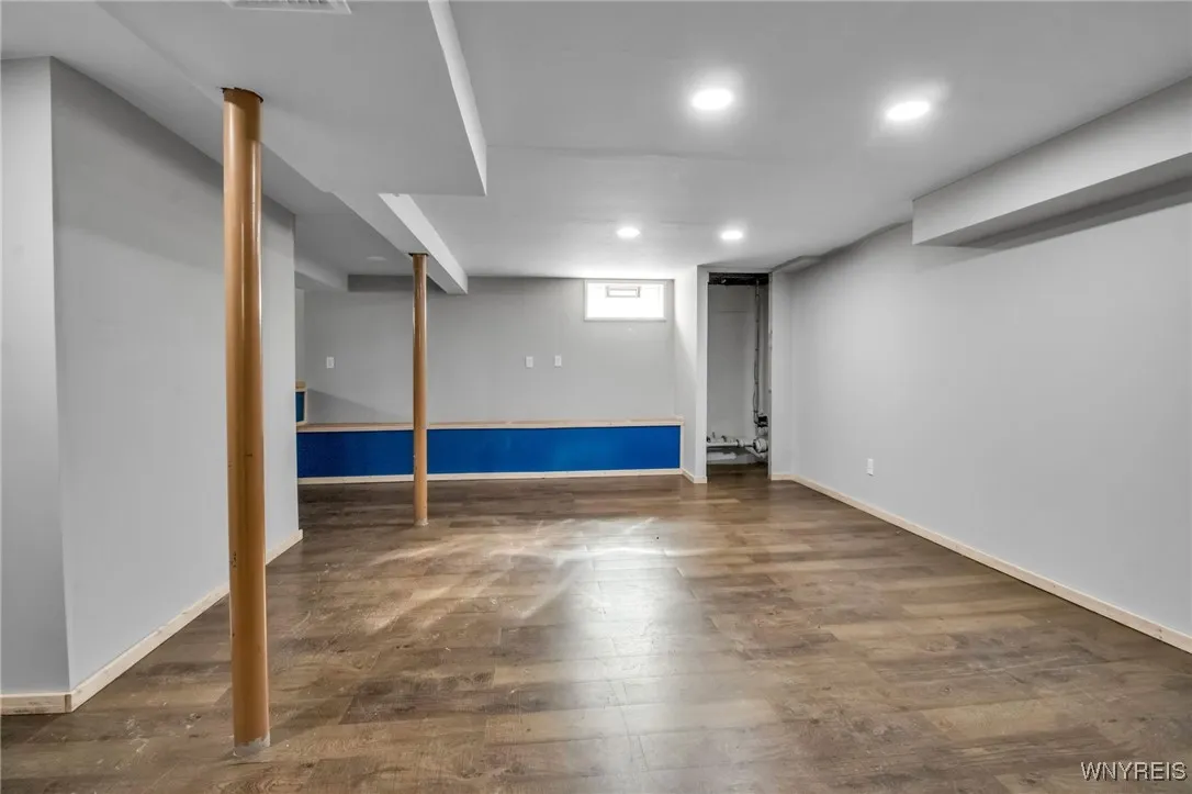 39 Emerald Drive, West Seneca, New York 14224, West Seneca, New York 14224, 2 Bedrooms Bedrooms, 6 Rooms Rooms,1 BathroomBathrooms,Residential,For Sale,39 Emerald Drive, West Seneca, New York 14224,0,B1643268