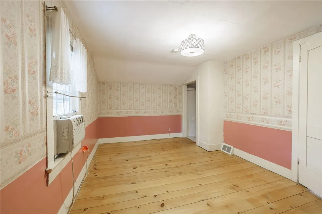 1138 Pinnacle Road, Henrietta, New York 14467, Henrietta, New York 14467, 3 Bedrooms Bedrooms, 7 Rooms Rooms,1 BathroomBathrooms,Residential,For Sale,1138 Pinnacle Road, Henrietta, New York 14467,0,R1643081