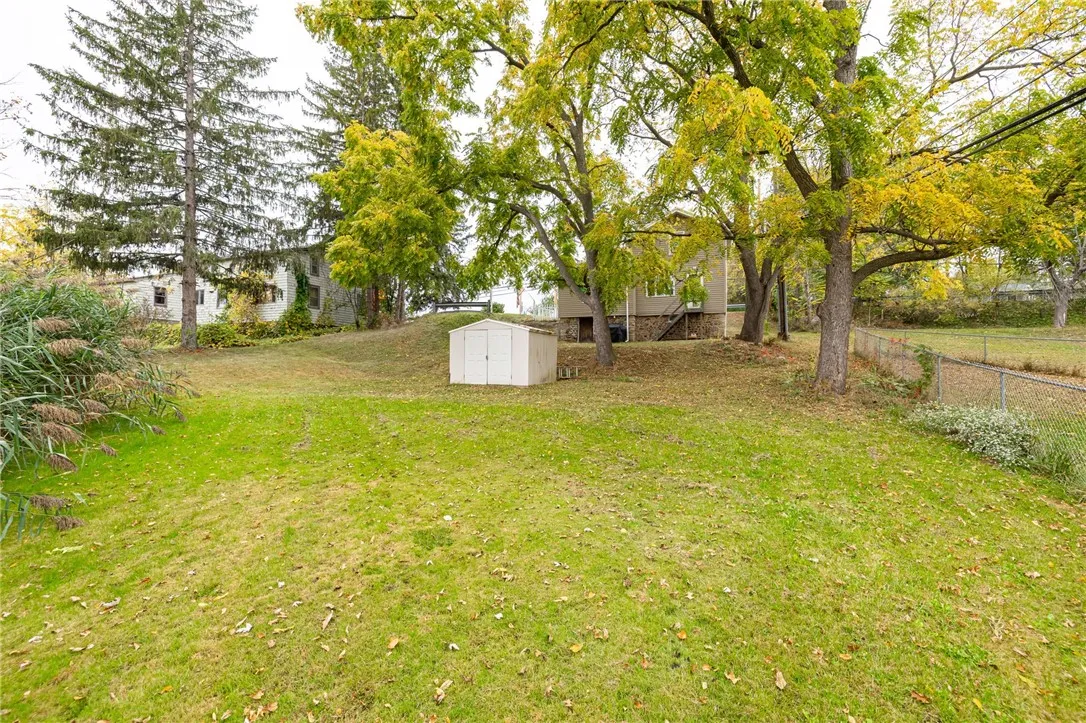1138 Pinnacle Road, Henrietta, New York 14467, Henrietta, New York 14467, 3 Bedrooms Bedrooms, 7 Rooms Rooms,1 BathroomBathrooms,Residential,For Sale,1138 Pinnacle Road, Henrietta, New York 14467,0,R1643081