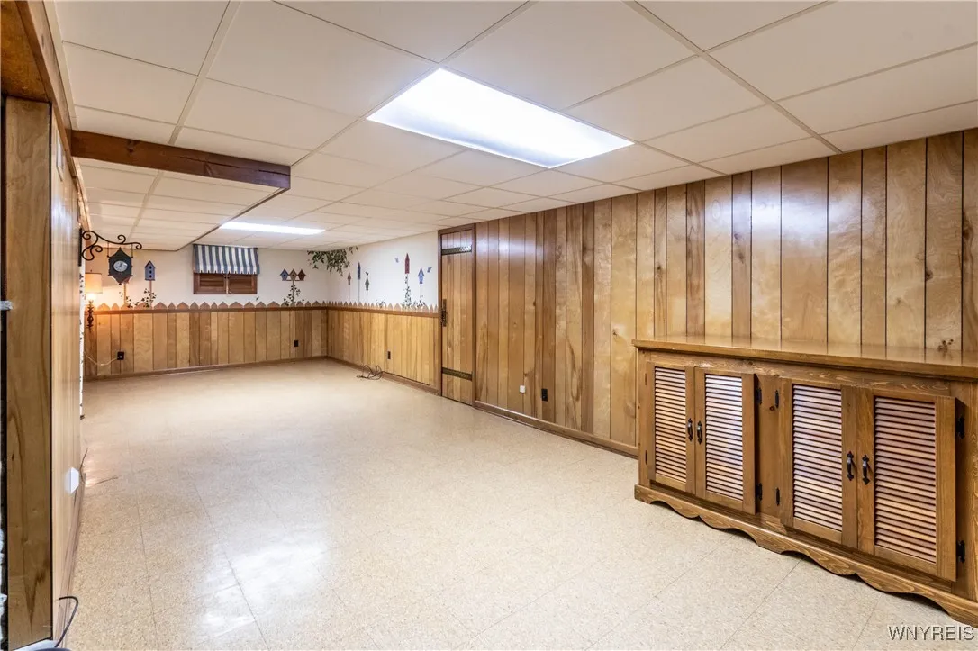 214 Pickford Avenue, Tonawanda, New York 14223, Tonawanda, New York 14223, 4 Bedrooms Bedrooms, 9 Rooms Rooms,1 BathroomBathrooms,Residential,For Sale,214 Pickford Avenue, Tonawanda, New York 14223,0,B1643250