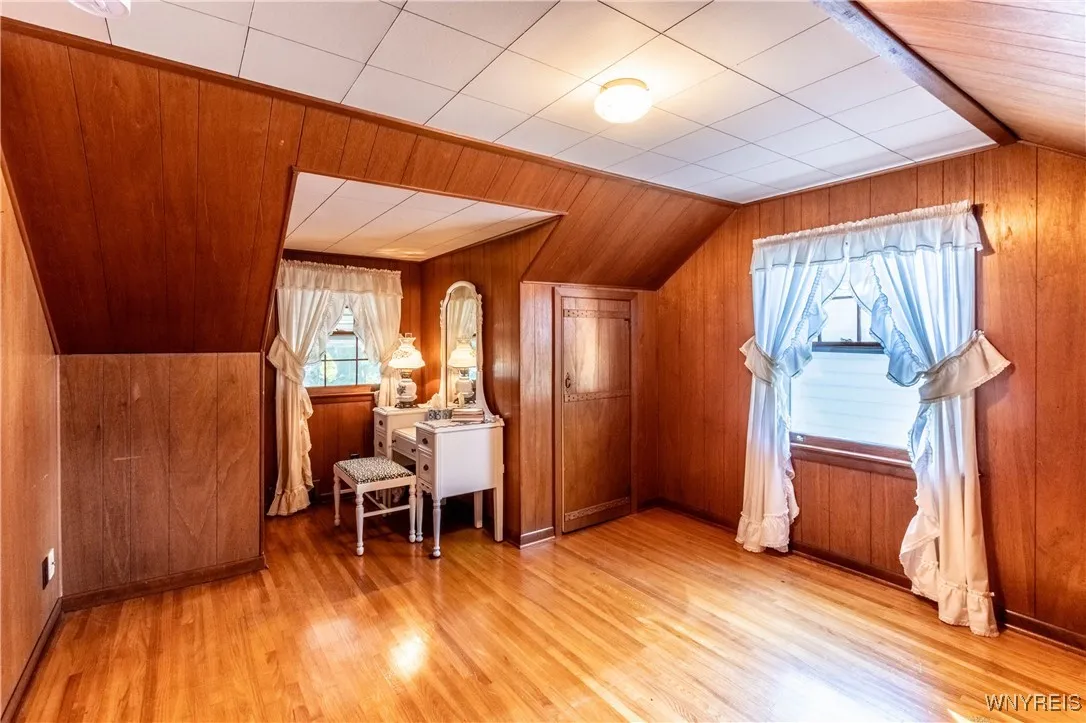 214 Pickford Avenue, Tonawanda, New York 14223, Tonawanda, New York 14223, 4 Bedrooms Bedrooms, 9 Rooms Rooms,1 BathroomBathrooms,Residential,For Sale,214 Pickford Avenue, Tonawanda, New York 14223,0,B1643250
