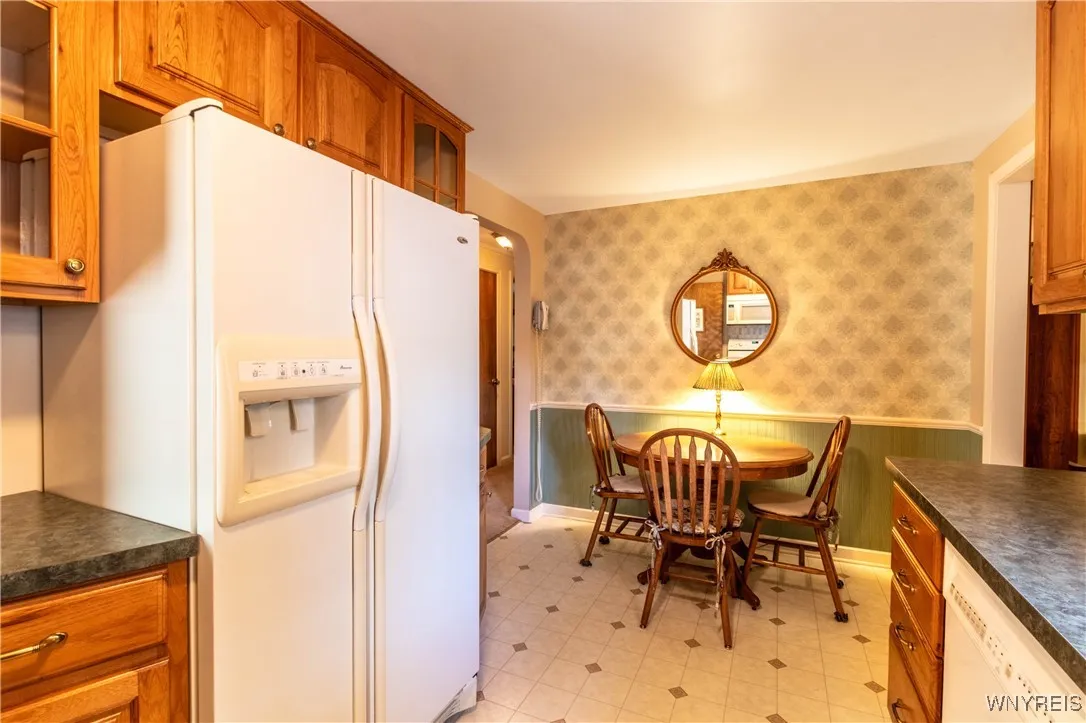 214 Pickford Avenue, Tonawanda, New York 14223, Tonawanda, New York 14223, 4 Bedrooms Bedrooms, 9 Rooms Rooms,1 BathroomBathrooms,Residential,For Sale,214 Pickford Avenue, Tonawanda, New York 14223,0,B1643250