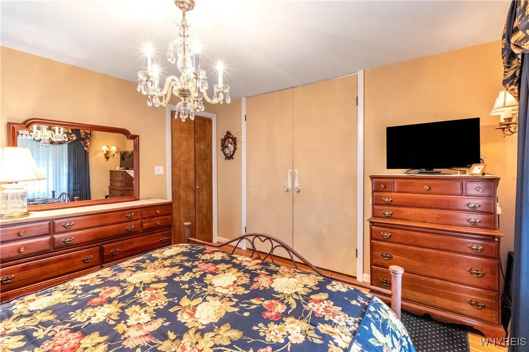 214 Pickford Avenue, Tonawanda, New York 14223, Tonawanda, New York 14223, 4 Bedrooms Bedrooms, 9 Rooms Rooms,1 BathroomBathrooms,Residential,For Sale,214 Pickford Avenue, Tonawanda, New York 14223,0,B1643250