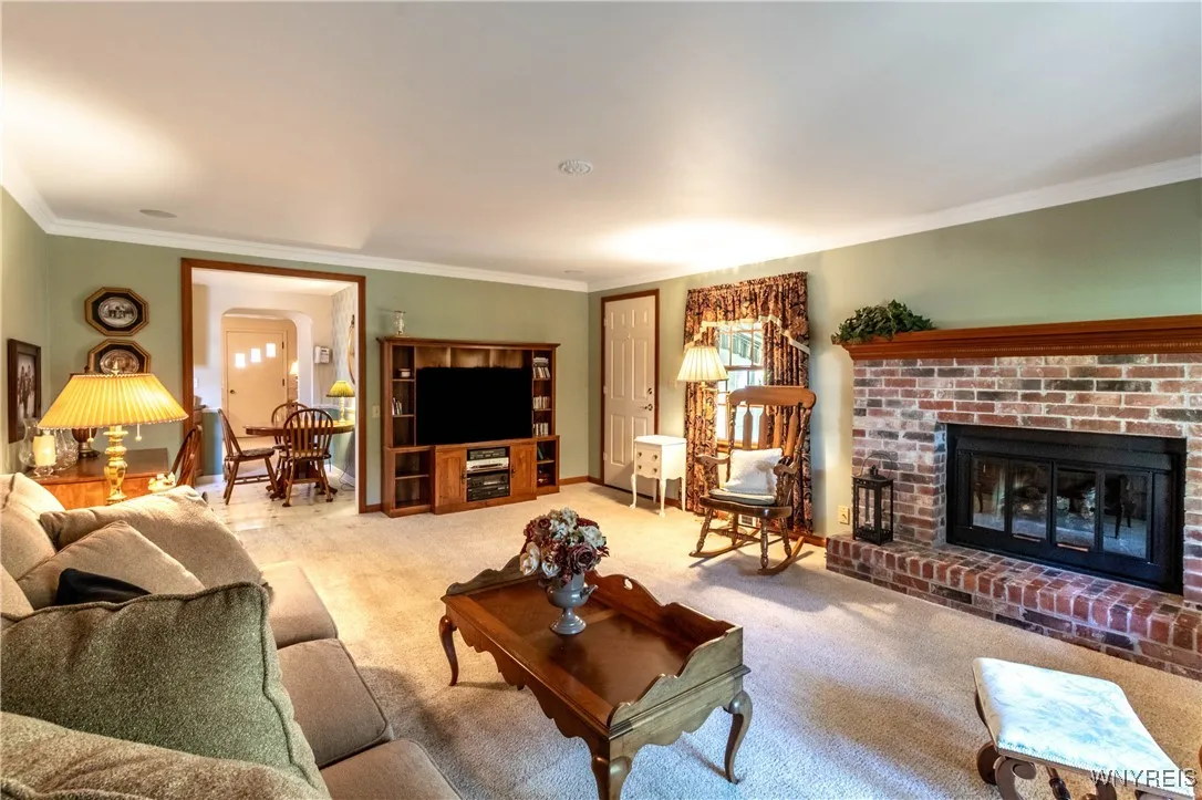 214 Pickford Avenue, Tonawanda, New York 14223, Tonawanda, New York 14223, 4 Bedrooms Bedrooms, 9 Rooms Rooms,1 BathroomBathrooms,Residential,For Sale,214 Pickford Avenue, Tonawanda, New York 14223,0,B1643250
