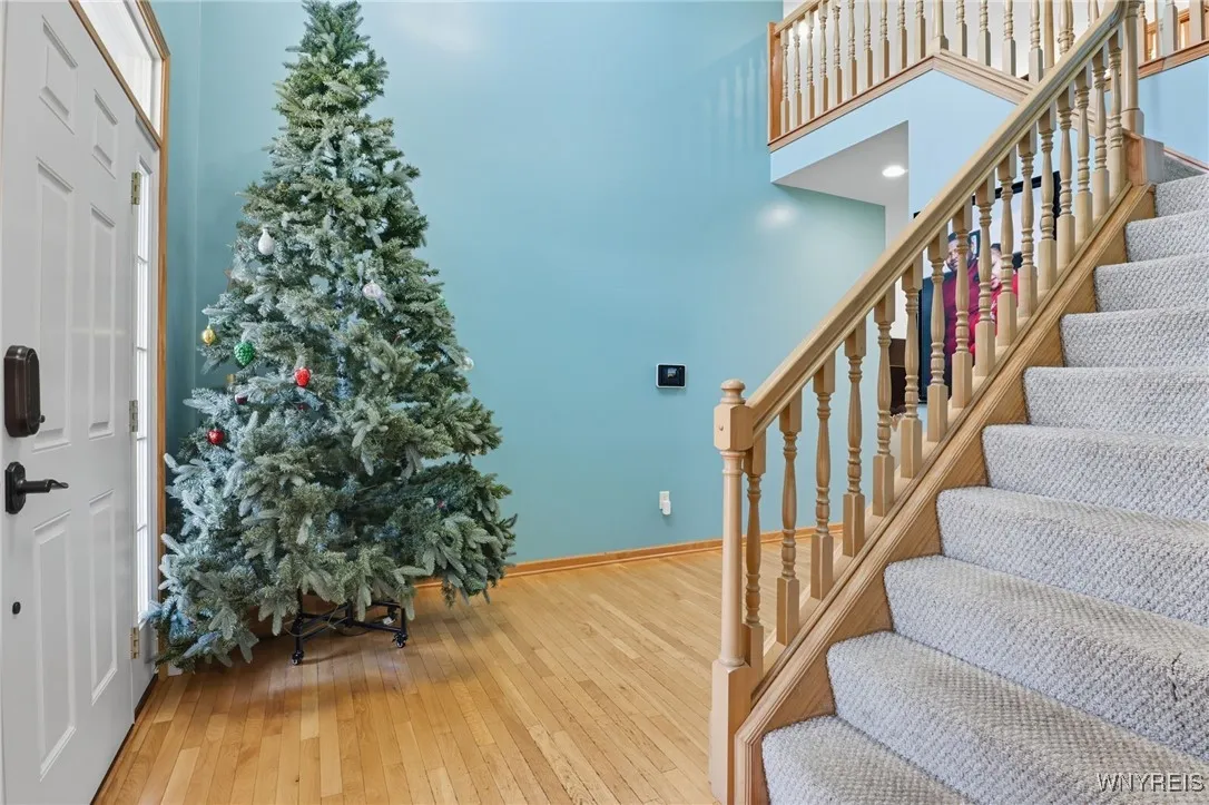 111 Caldwell Drive, West Seneca, New York 14224, West Seneca, New York 14224, 4 Bedrooms Bedrooms, 10 Rooms Rooms,2 BathroomsBathrooms,Residential,For Sale,111 Caldwell Drive, West Seneca, New York 14224,0,B1641637