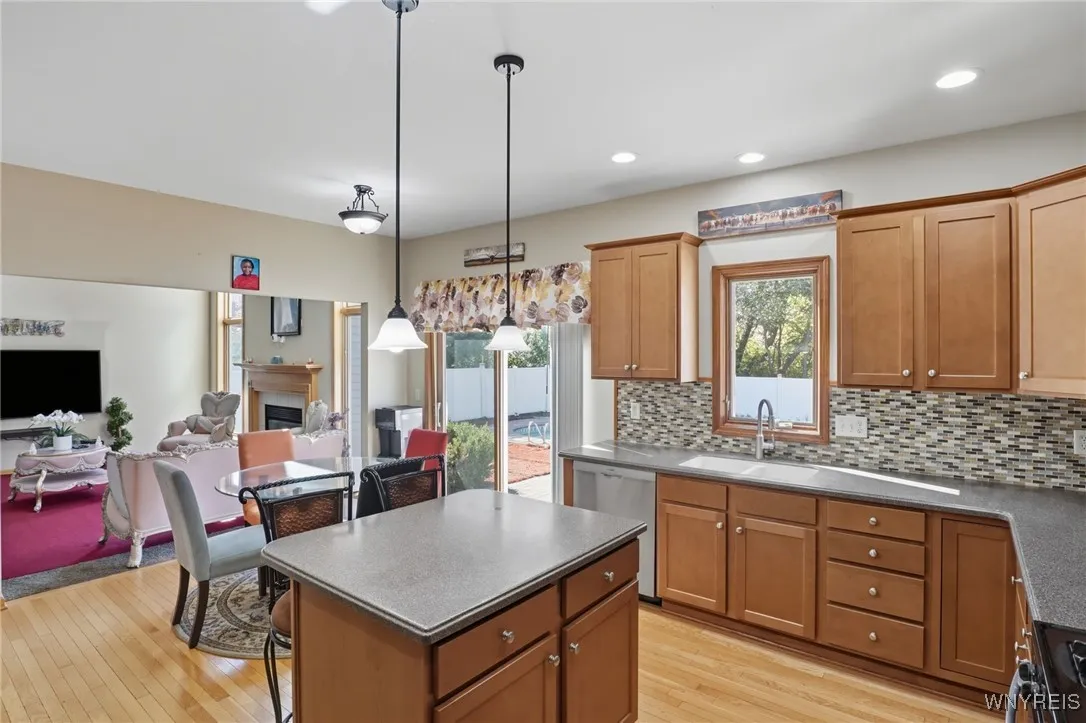 111 Caldwell Drive, West Seneca, New York 14224, West Seneca, New York 14224, 4 Bedrooms Bedrooms, 10 Rooms Rooms,2 BathroomsBathrooms,Residential,For Sale,111 Caldwell Drive, West Seneca, New York 14224,0,B1641637