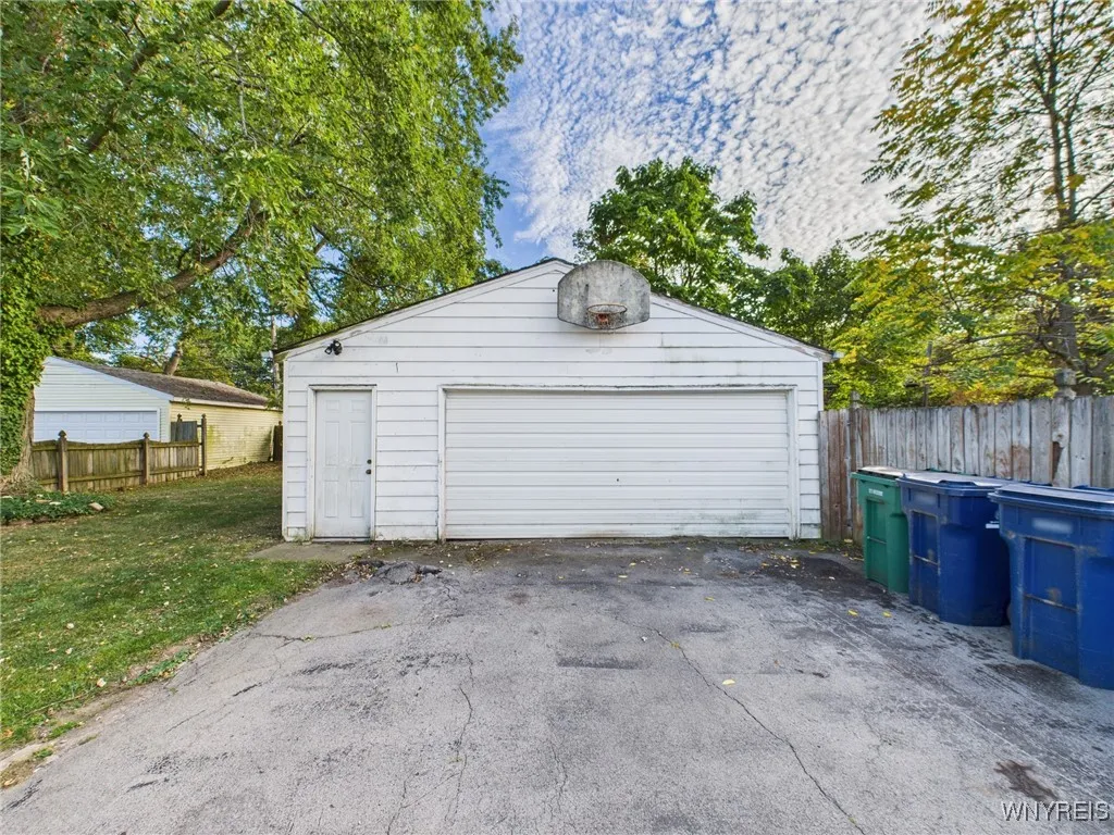 508 Linden Avenue, Buffalo, New York 14216, Buffalo, New York 14216, 4 Bedrooms Bedrooms, ,2 BathroomsBathrooms,Residential,For Sale,508 Linden Avenue, Buffalo, New York 14216,0,B1643155