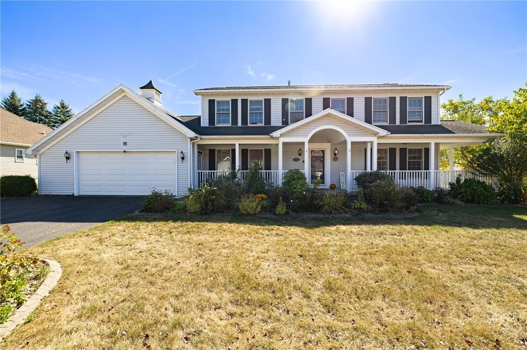 63 Queensland Drive Drive, Gates, New York 14559, Gates, New York 14559, 5 Bedrooms Bedrooms, 9 Rooms Rooms,3 BathroomsBathrooms,Residential,Closed,63 Queensland Drive Drive, Gates, New York 14559,0,R1628187