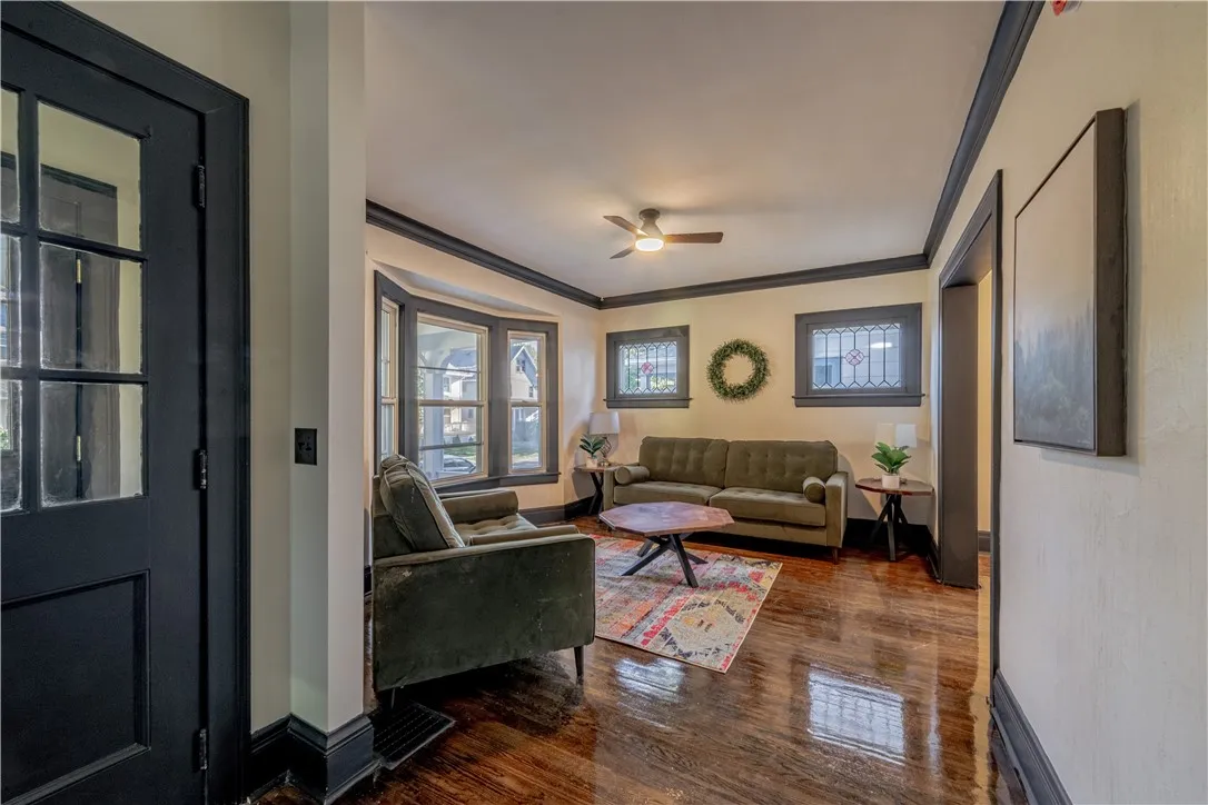 77 Macbeth Street, Rochester, New York 14609, Rochester, New York 14609, 4 Bedrooms Bedrooms, 9 Rooms Rooms,1 BathroomBathrooms,Residential,For Sale,77 Macbeth Street, Rochester, New York 14609,0,R1643475