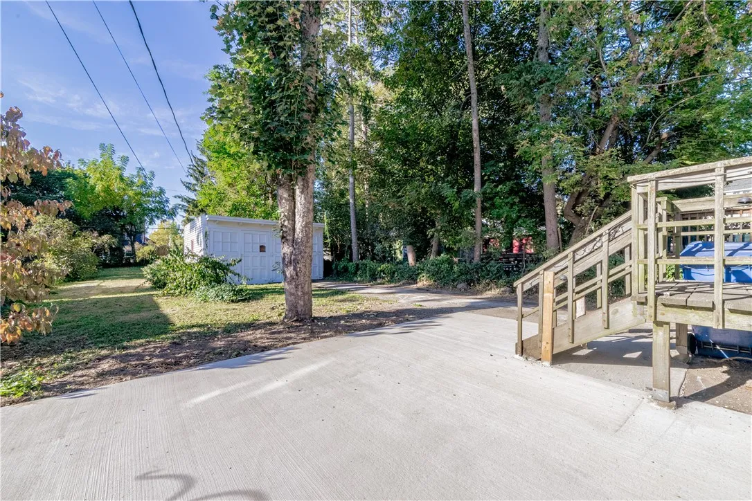 77 Macbeth Street, Rochester, New York 14609, Rochester, New York 14609, 4 Bedrooms Bedrooms, 9 Rooms Rooms,1 BathroomBathrooms,Residential,For Sale,77 Macbeth Street, Rochester, New York 14609,0,R1643475