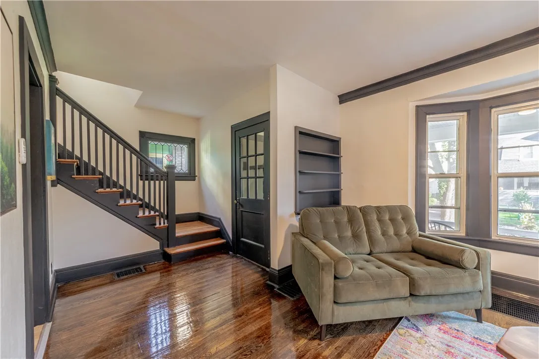 77 Macbeth Street, Rochester, New York 14609, Rochester, New York 14609, 4 Bedrooms Bedrooms, 9 Rooms Rooms,1 BathroomBathrooms,Residential,For Sale,77 Macbeth Street, Rochester, New York 14609,0,R1643475