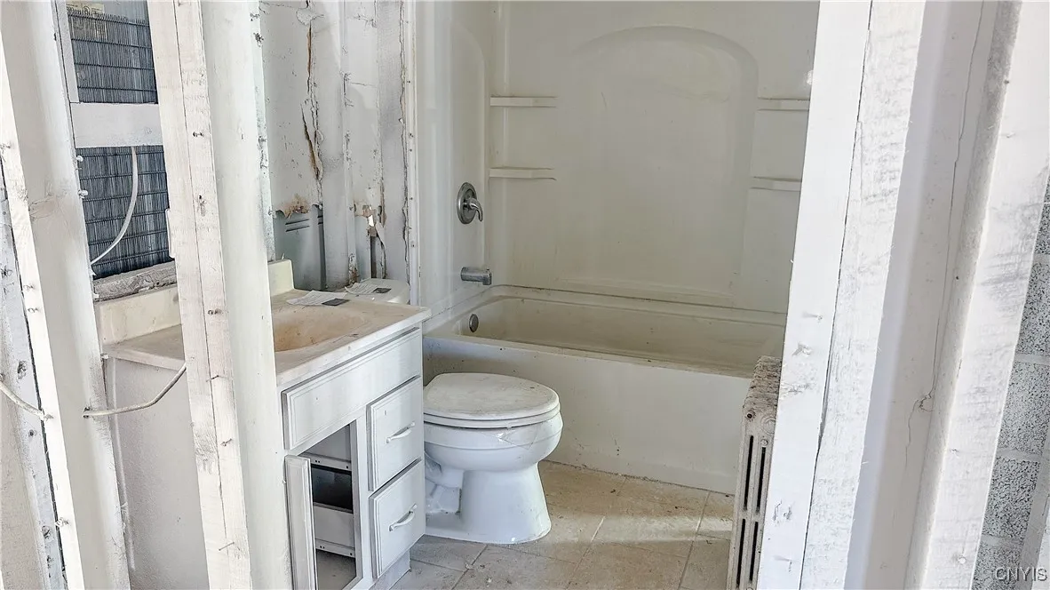 122 Lyndale Drive, Rome, New York 13440, Rome, New York 13440, 3 Bedrooms Bedrooms, 7 Rooms Rooms,2 BathroomsBathrooms,Residential,Closed,122 Lyndale Drive, Rome, New York 13440,0,S1643356