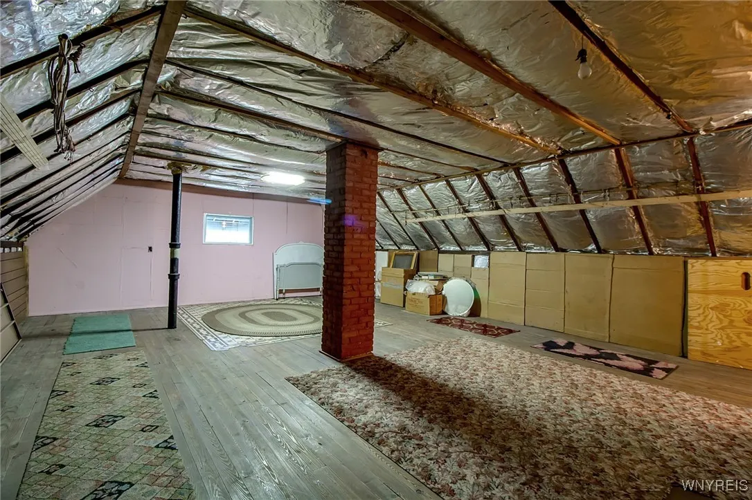 GREAT SPACE 2nd FLOOR