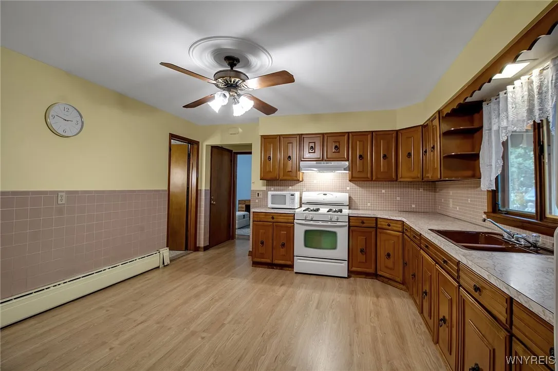 219 Weimar Street, Buffalo, New York 14206, Buffalo, New York 14206, 3 Bedrooms Bedrooms, 7 Rooms Rooms,1 BathroomBathrooms,Residential,For Sale,219 Weimar Street, Buffalo, New York 14206,0,B1643430