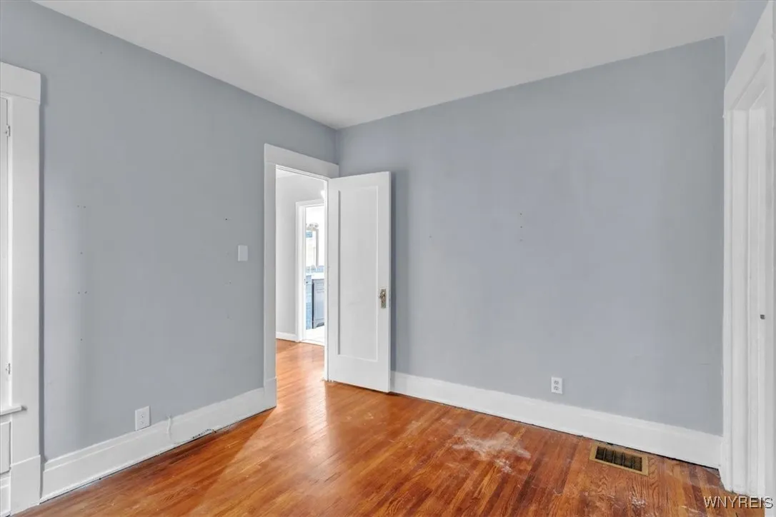 131 Tacoma Avenue, Buffalo, New York 14216, Buffalo, New York 14216, 6 Bedrooms Bedrooms, ,2 BathroomsBathrooms,Residential,For Sale,131 Tacoma Avenue, Buffalo, New York 14216,0,B1643231