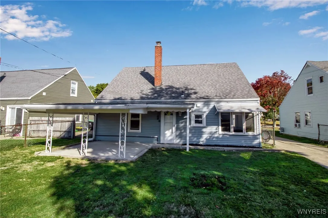372 Tremont Avenue, Tonawanda, New York 14217, Tonawanda, New York 14217, 3 Bedrooms Bedrooms, 6 Rooms Rooms,1 BathroomBathrooms,Residential,For Sale,372 Tremont Avenue, Tonawanda, New York 14217,0,B1642979