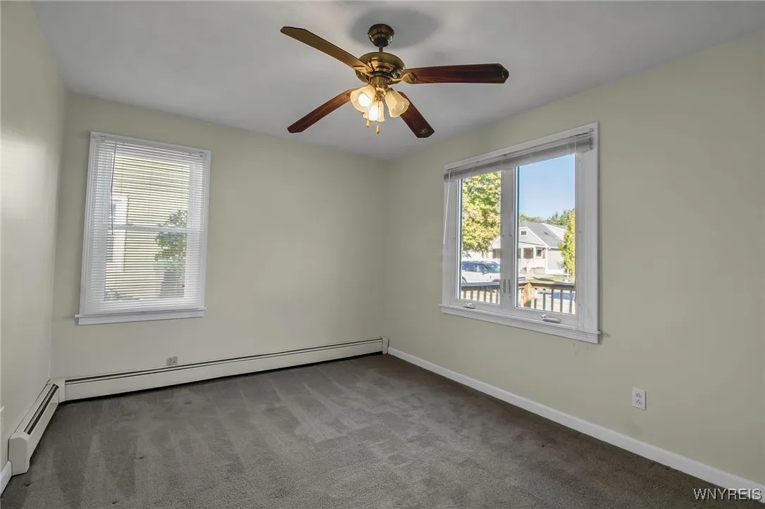 372 Tremont Avenue, Tonawanda, New York 14217, Tonawanda, New York 14217, 3 Bedrooms Bedrooms, 6 Rooms Rooms,1 BathroomBathrooms,Residential,For Sale,372 Tremont Avenue, Tonawanda, New York 14217,0,B1642979