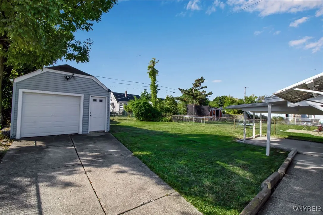 372 Tremont Avenue, Tonawanda, New York 14217, Tonawanda, New York 14217, 3 Bedrooms Bedrooms, 6 Rooms Rooms,1 BathroomBathrooms,Residential,For Sale,372 Tremont Avenue, Tonawanda, New York 14217,0,B1642979