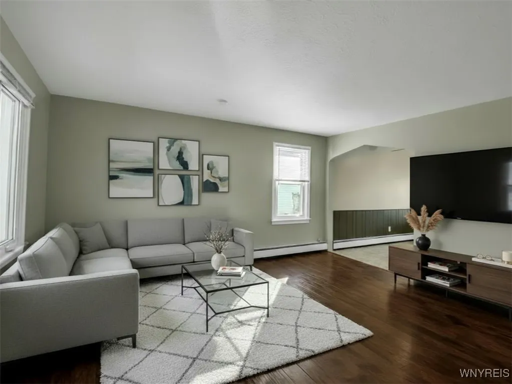 372 Tremont Avenue, Tonawanda, New York 14217, Tonawanda, New York 14217, 3 Bedrooms Bedrooms, 6 Rooms Rooms,1 BathroomBathrooms,Residential,For Sale,372 Tremont Avenue, Tonawanda, New York 14217,0,B1642979