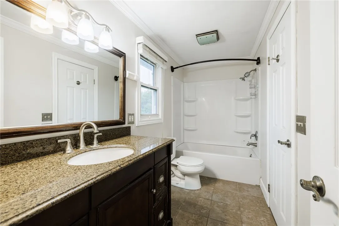 3 Sunny Slope Drive, Parma, New York 14468, Parma, New York 14468, 3 Bedrooms Bedrooms, 8 Rooms Rooms,1 BathroomBathrooms,Residential,For Sale,3 Sunny Slope Drive, Parma, New York 14468,0,R1642055