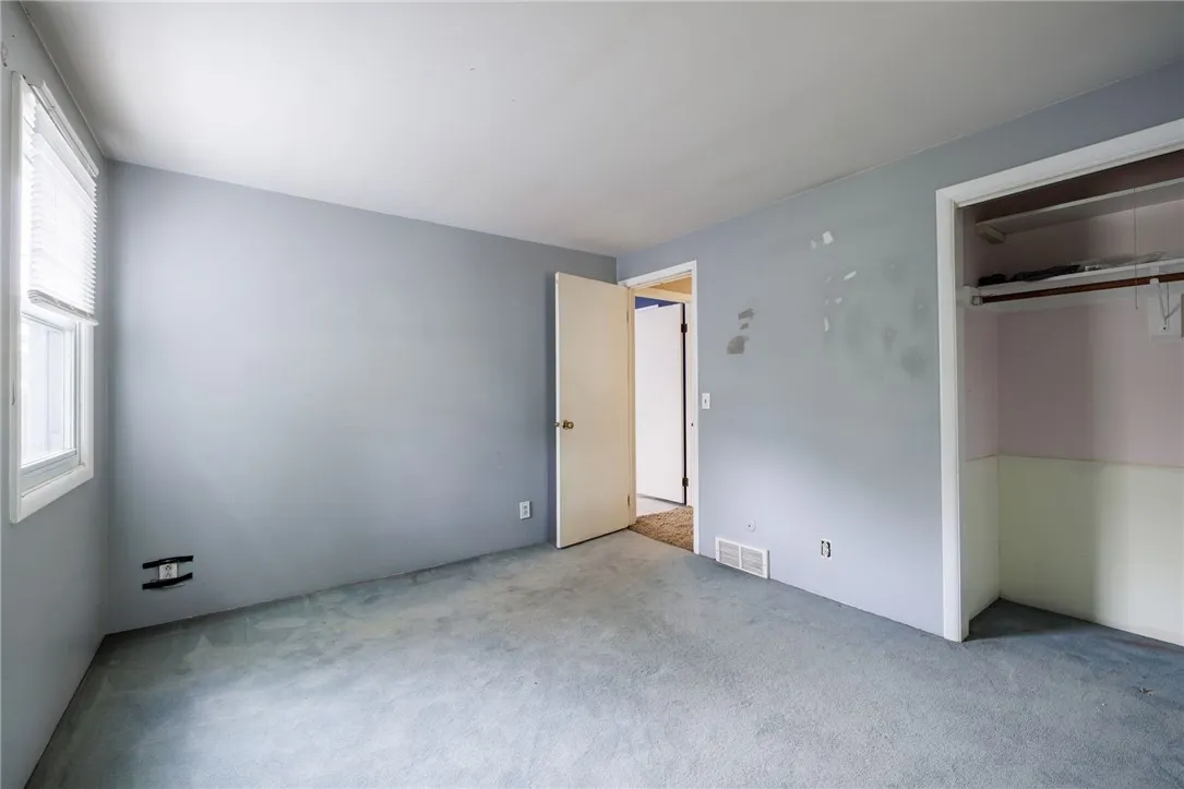 3 Sunny Slope Drive, Parma, New York 14468, Parma, New York 14468, 3 Bedrooms Bedrooms, 8 Rooms Rooms,1 BathroomBathrooms,Residential,For Sale,3 Sunny Slope Drive, Parma, New York 14468,0,R1642055