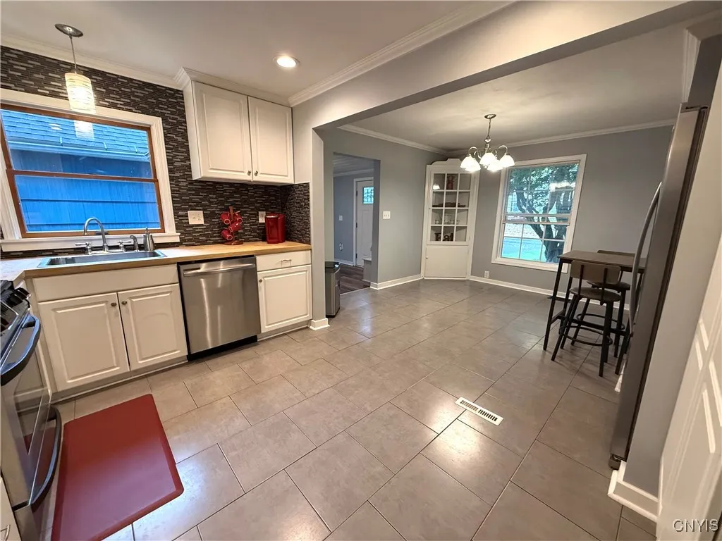 150 Pleasant Avenue, Hastings, New York 13036, Hastings, New York 13036, 4 Bedrooms Bedrooms, 8 Rooms Rooms,2 BathroomsBathrooms,Residential,For Sale,150 Pleasant Avenue, Hastings, New York 13036,0,S1643531