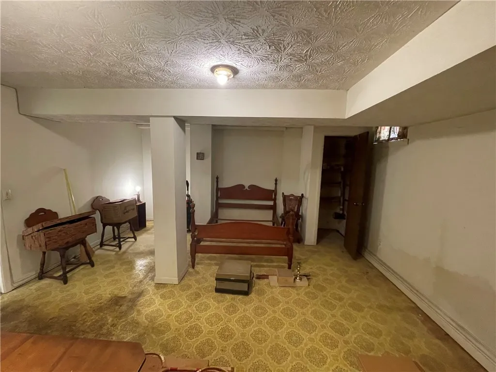 27 Colonial Parkway A, Pittsford, New York 14534, Pittsford, New York 14534, 1 Bedroom Bedrooms, 5 Rooms Rooms,1 BathroomBathrooms,Residential,For Sale,27 Colonial Parkway A, Pittsford, New York 14534,0,R1643362