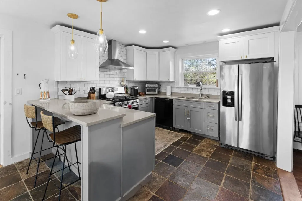 15737 County Highway 18, Stamford, New York 13788, Stamford, New York 13788, 4 Bedrooms Bedrooms, 9 Rooms Rooms,2 BathroomsBathrooms,Residential,For Sale,15737 County Highway 18, Stamford, New York 13788,0,R1643321