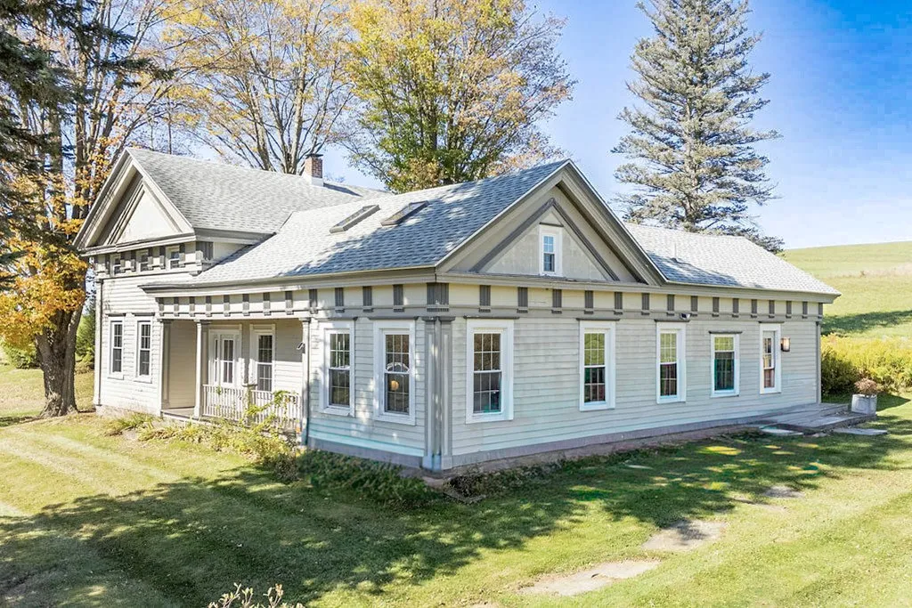15737 County Highway 18, Stamford, New York 13788, Stamford, New York 13788, 4 Bedrooms Bedrooms, 9 Rooms Rooms,2 BathroomsBathrooms,Residential,For Sale,15737 County Highway 18, Stamford, New York 13788,0,R1643321