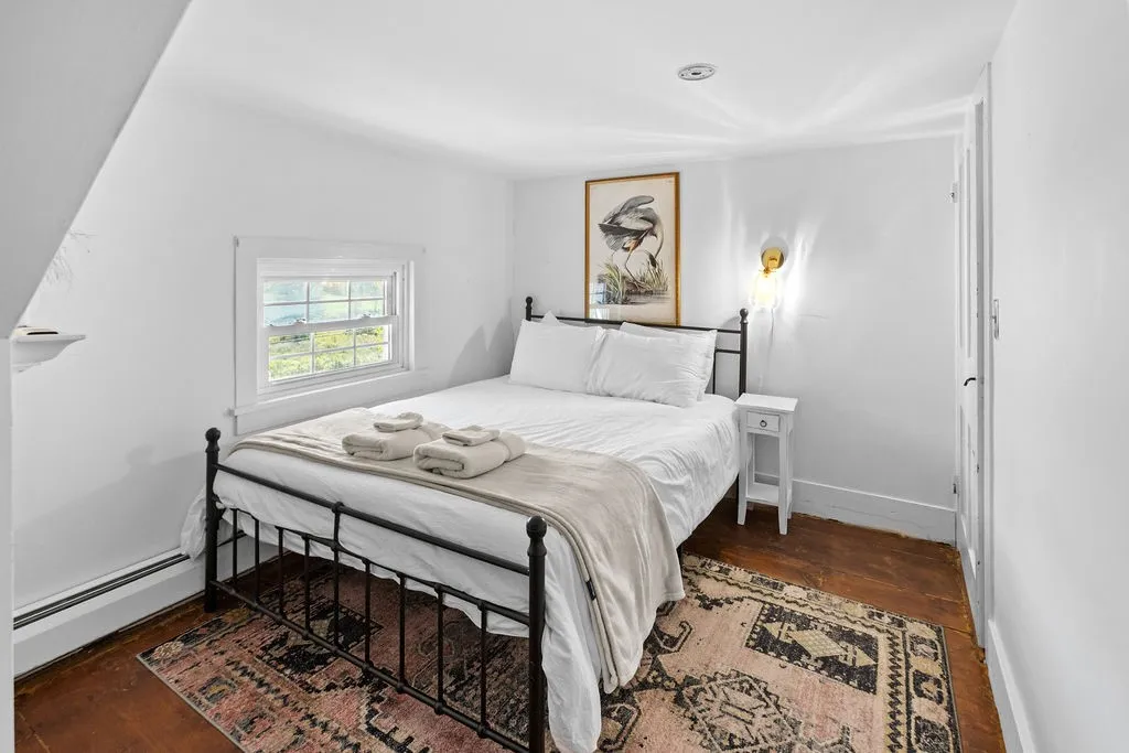 15737 County Highway 18, Stamford, New York 13788, Stamford, New York 13788, 4 Bedrooms Bedrooms, 9 Rooms Rooms,2 BathroomsBathrooms,Residential,For Sale,15737 County Highway 18, Stamford, New York 13788,0,R1643321