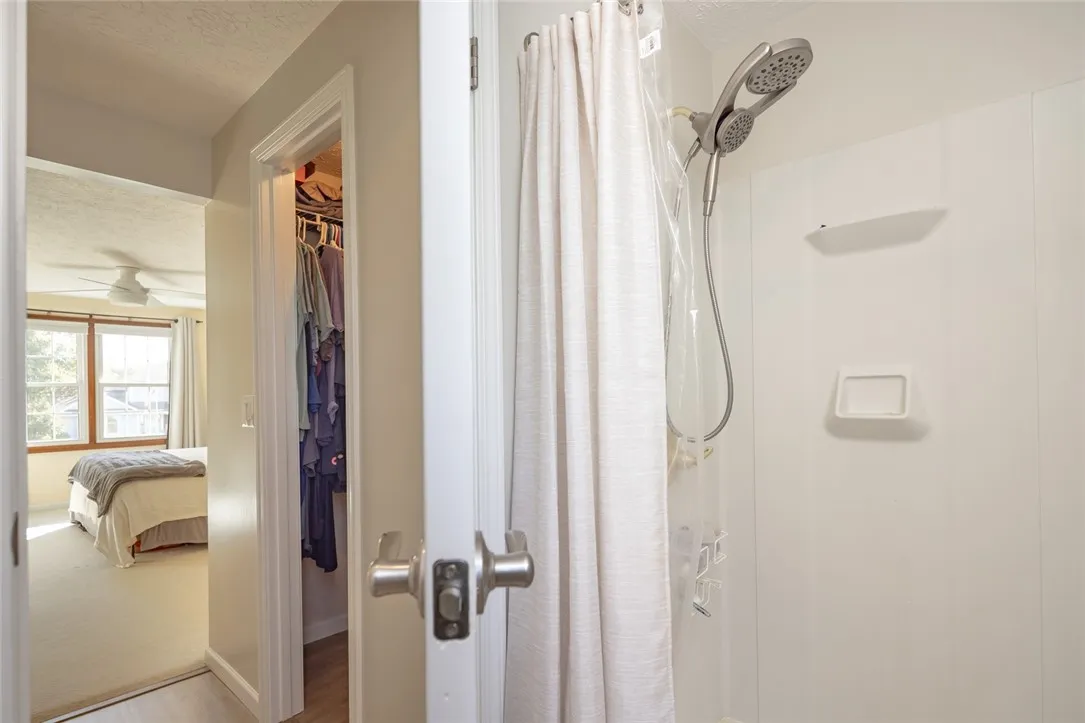 63 Brandon Circle, Greece, New York 14612, Greece, New York 14612, 3 Bedrooms Bedrooms, 7 Rooms Rooms,2 BathroomsBathrooms,Residential,For Sale,63 Brandon Circle, Greece, New York 14612,0,R1643473