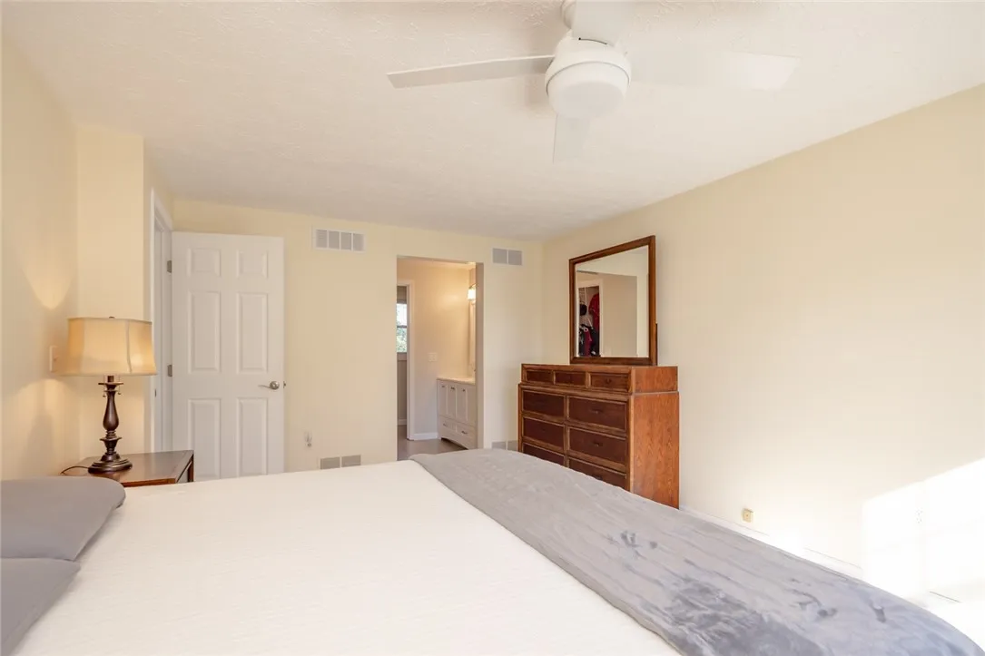 63 Brandon Circle, Greece, New York 14612, Greece, New York 14612, 3 Bedrooms Bedrooms, 7 Rooms Rooms,2 BathroomsBathrooms,Residential,For Sale,63 Brandon Circle, Greece, New York 14612,0,R1643473