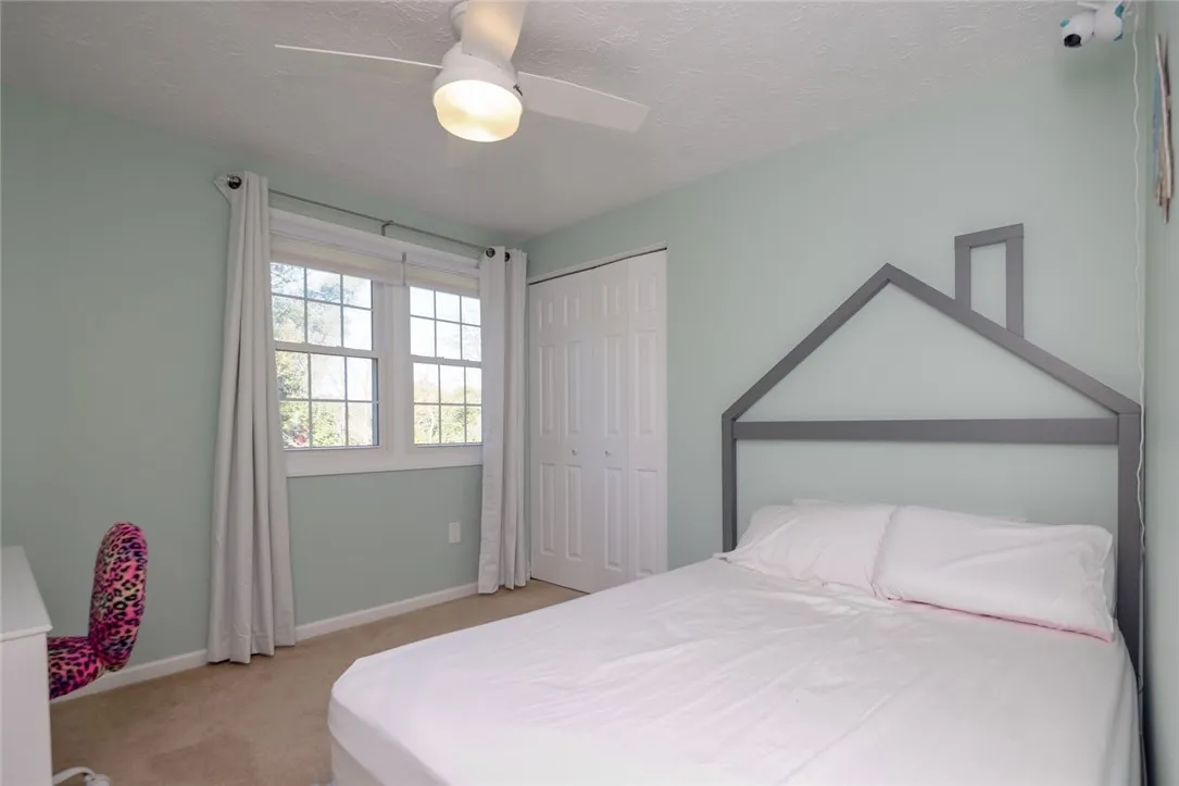 63 Brandon Circle, Greece, New York 14612, Greece, New York 14612, 3 Bedrooms Bedrooms, 7 Rooms Rooms,2 BathroomsBathrooms,Residential,For Sale,63 Brandon Circle, Greece, New York 14612,0,R1643473