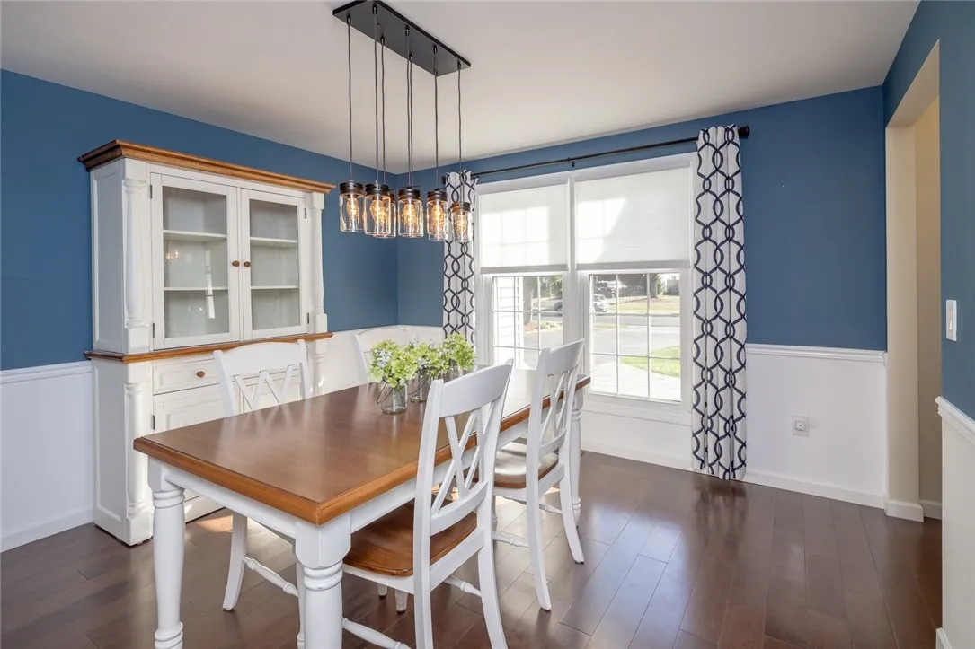 63 Brandon Circle, Greece, New York 14612, Greece, New York 14612, 3 Bedrooms Bedrooms, 7 Rooms Rooms,2 BathroomsBathrooms,Residential,For Sale,63 Brandon Circle, Greece, New York 14612,0,R1643473