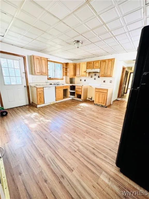 236 Davey Street, Buffalo, New York 14206, Buffalo, New York 14206, 4 Bedrooms Bedrooms, 7 Rooms Rooms,2 BathroomsBathrooms,Residential,For Sale,236 Davey Street, Buffalo, New York 14206,0,B1643559