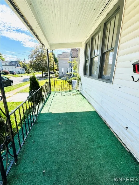 236 Davey Street, Buffalo, New York 14206, Buffalo, New York 14206, 4 Bedrooms Bedrooms, 7 Rooms Rooms,2 BathroomsBathrooms,Residential,For Sale,236 Davey Street, Buffalo, New York 14206,0,B1643559