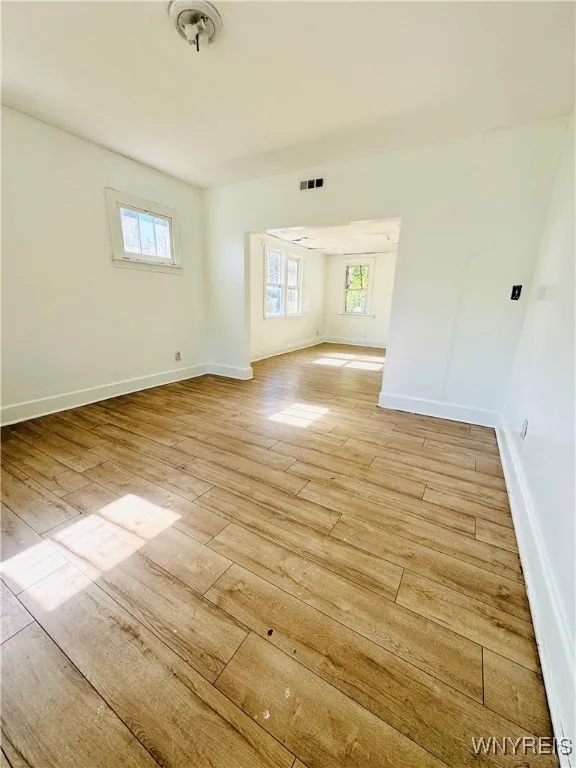 236 Davey Street, Buffalo, New York 14206, Buffalo, New York 14206, 4 Bedrooms Bedrooms, 7 Rooms Rooms,2 BathroomsBathrooms,Residential,For Sale,236 Davey Street, Buffalo, New York 14206,0,B1643559