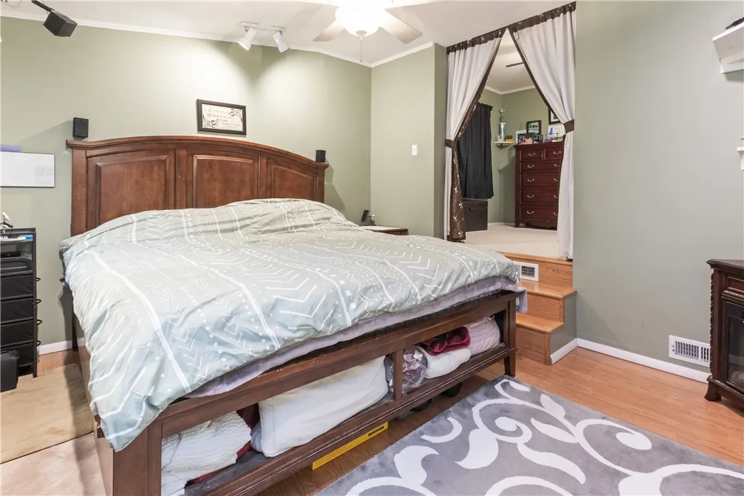 33 Bennett Street, Geneva City, New York 14456, Geneva City, New York 14456, 3 Bedrooms Bedrooms, 10 Rooms Rooms,3 BathroomsBathrooms,Residential,For Sale,33 Bennett Street, Geneva City, New York 14456,0,R1643248