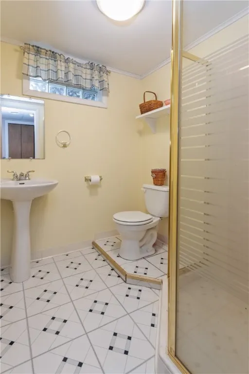 33 Bennett Street, Geneva City, New York 14456, Geneva City, New York 14456, 3 Bedrooms Bedrooms, 10 Rooms Rooms,3 BathroomsBathrooms,Residential,For Sale,33 Bennett Street, Geneva City, New York 14456,0,R1643248