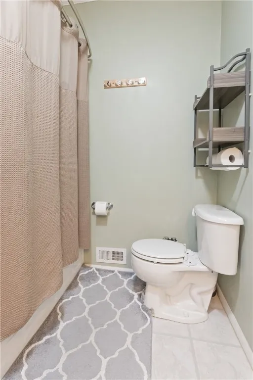 33 Bennett Street, Geneva City, New York 14456, Geneva City, New York 14456, 3 Bedrooms Bedrooms, 10 Rooms Rooms,3 BathroomsBathrooms,Residential,For Sale,33 Bennett Street, Geneva City, New York 14456,0,R1643248