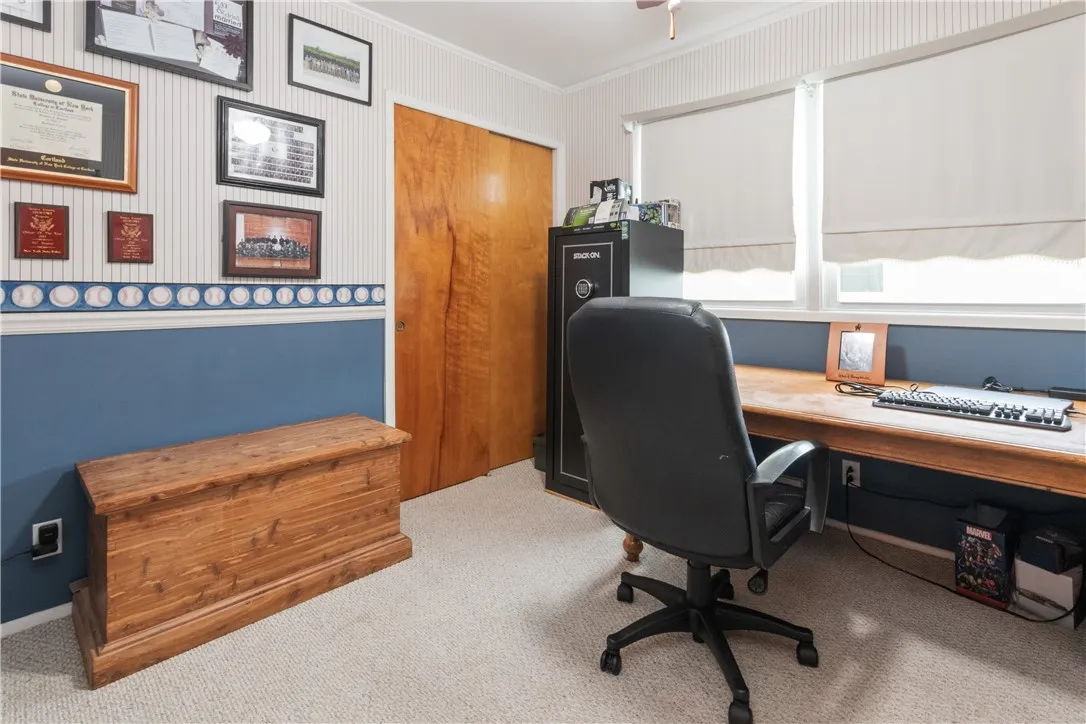 33 Bennett Street, Geneva City, New York 14456, Geneva City, New York 14456, 3 Bedrooms Bedrooms, 10 Rooms Rooms,3 BathroomsBathrooms,Residential,For Sale,33 Bennett Street, Geneva City, New York 14456,0,R1643248