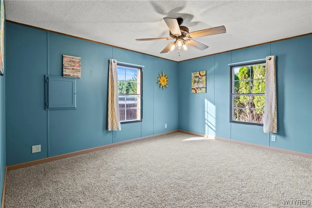 1045 Fernwood Avenue, Lockport Town, New York 1409, Lockport Town, New York 14094, 2 Bedrooms Bedrooms, 8 Rooms Rooms,2 BathroomsBathrooms,Residential,For Sale,1045 Fernwood Avenue, Lockport Town, New York 1409,0,B1643188