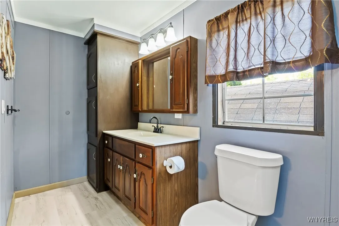 1045 Fernwood Avenue, Lockport Town, New York 1409, Lockport Town, New York 14094, 2 Bedrooms Bedrooms, 8 Rooms Rooms,2 BathroomsBathrooms,Residential,For Sale,1045 Fernwood Avenue, Lockport Town, New York 1409,0,B1643188