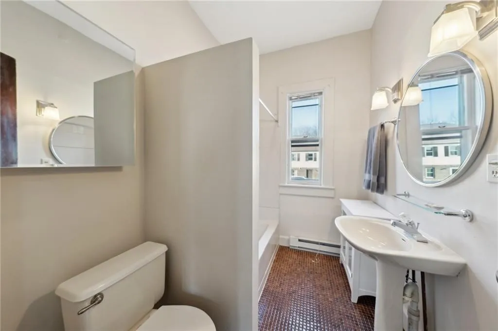 1108 Lake Avenue, Rochester, New York 14613, Rochester, New York 14613, 1 Bedroom Bedrooms, 4 Rooms Rooms,1 BathroomBathrooms,Residential Lease,For Rent,1108 Lake Avenue, Rochester, New York 14613,0,R1641856